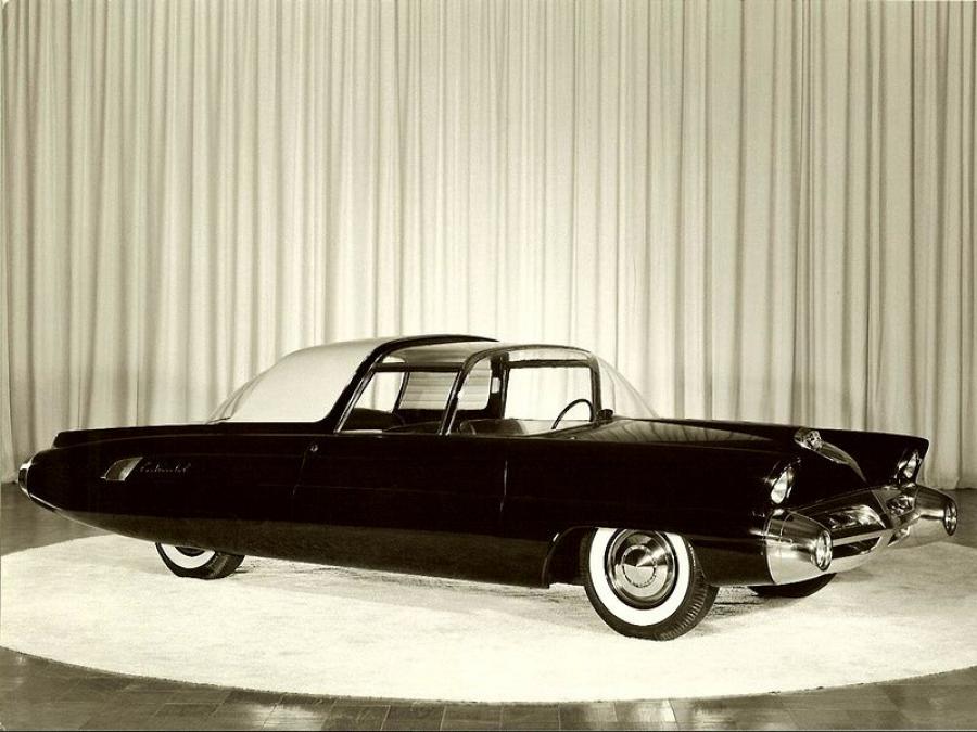  Lincoln Typhoon Concept Car 1957 года  (фото 2 из 3)